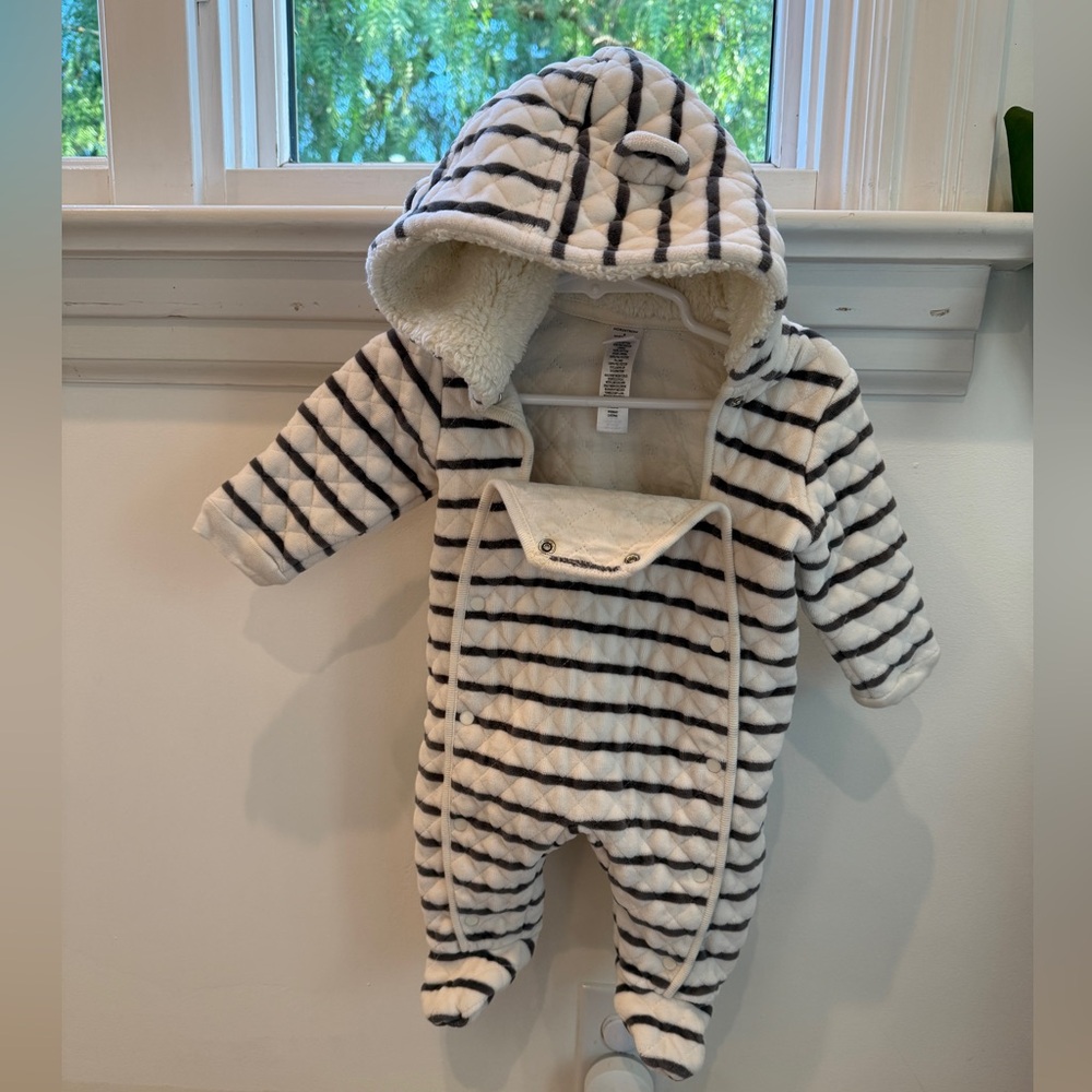 Nordstrom White and Black fleece One Piece with Bear Hood
